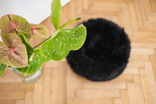 Handmade Natural Sheepskin Calming Pet Bed | Orvica - Black