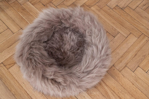 Handmade Natural Sheepskin Calming Pet Bed | Orvica - Greige