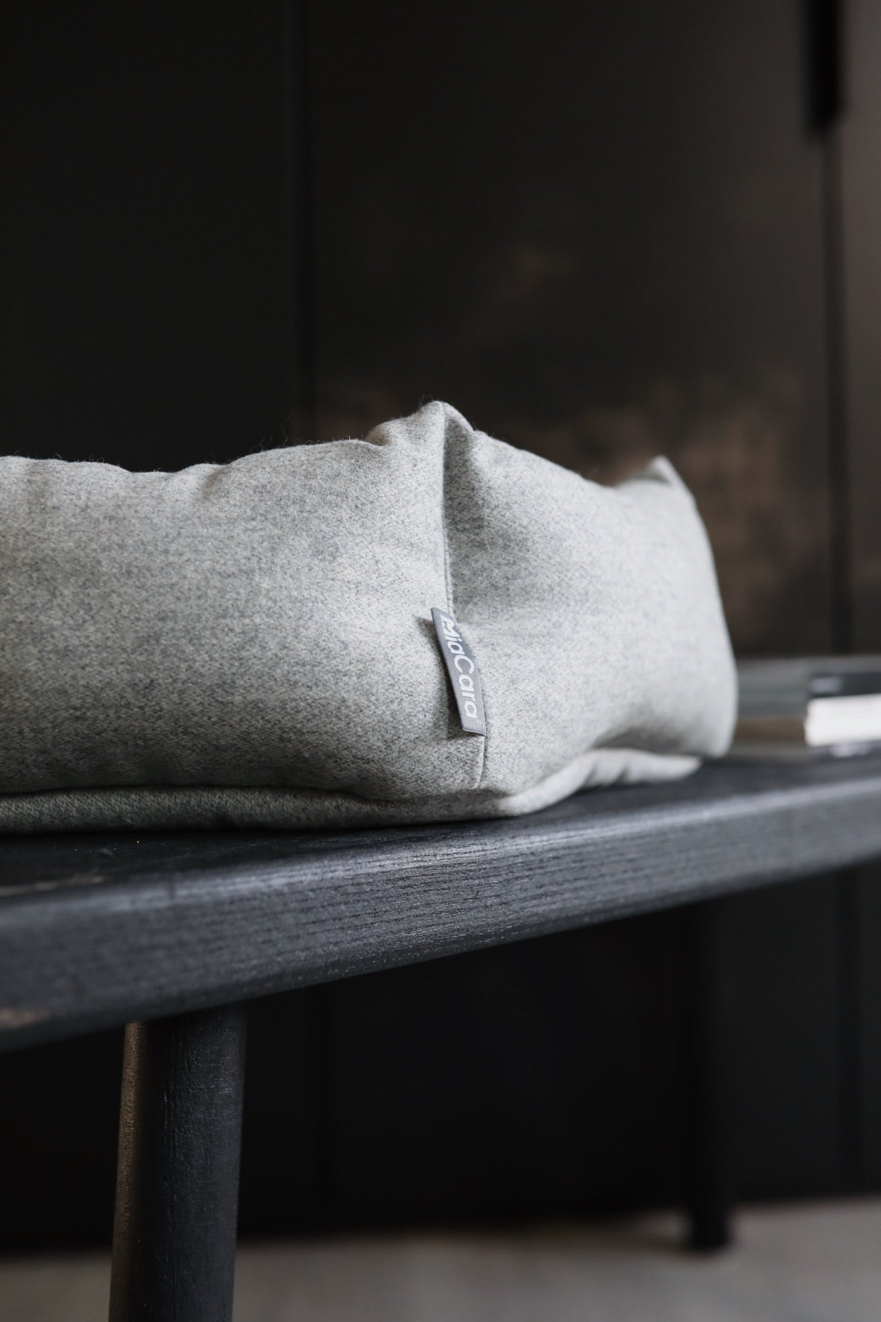 Calma Cat Bolster Bed - MiaCara