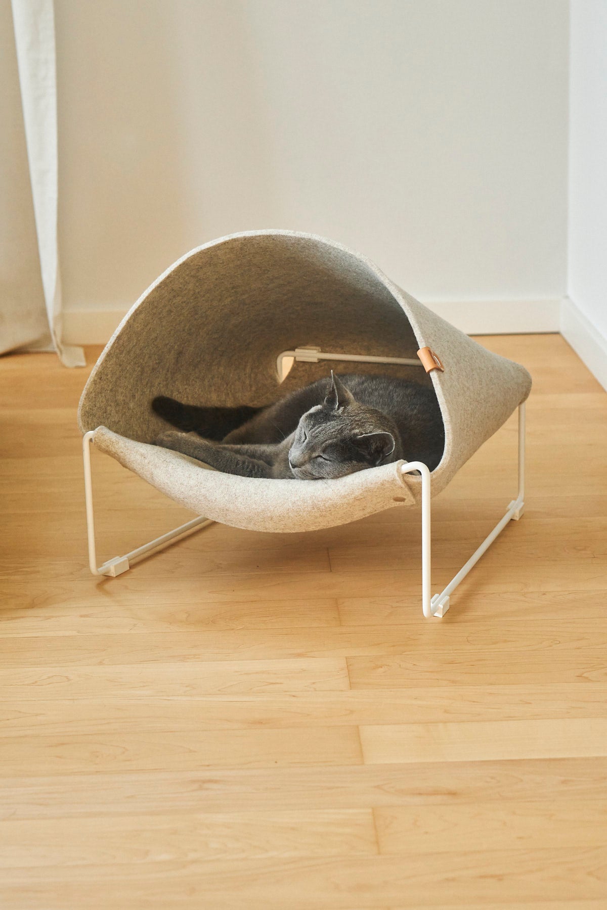 Loggia Cat Cave - MiaCara