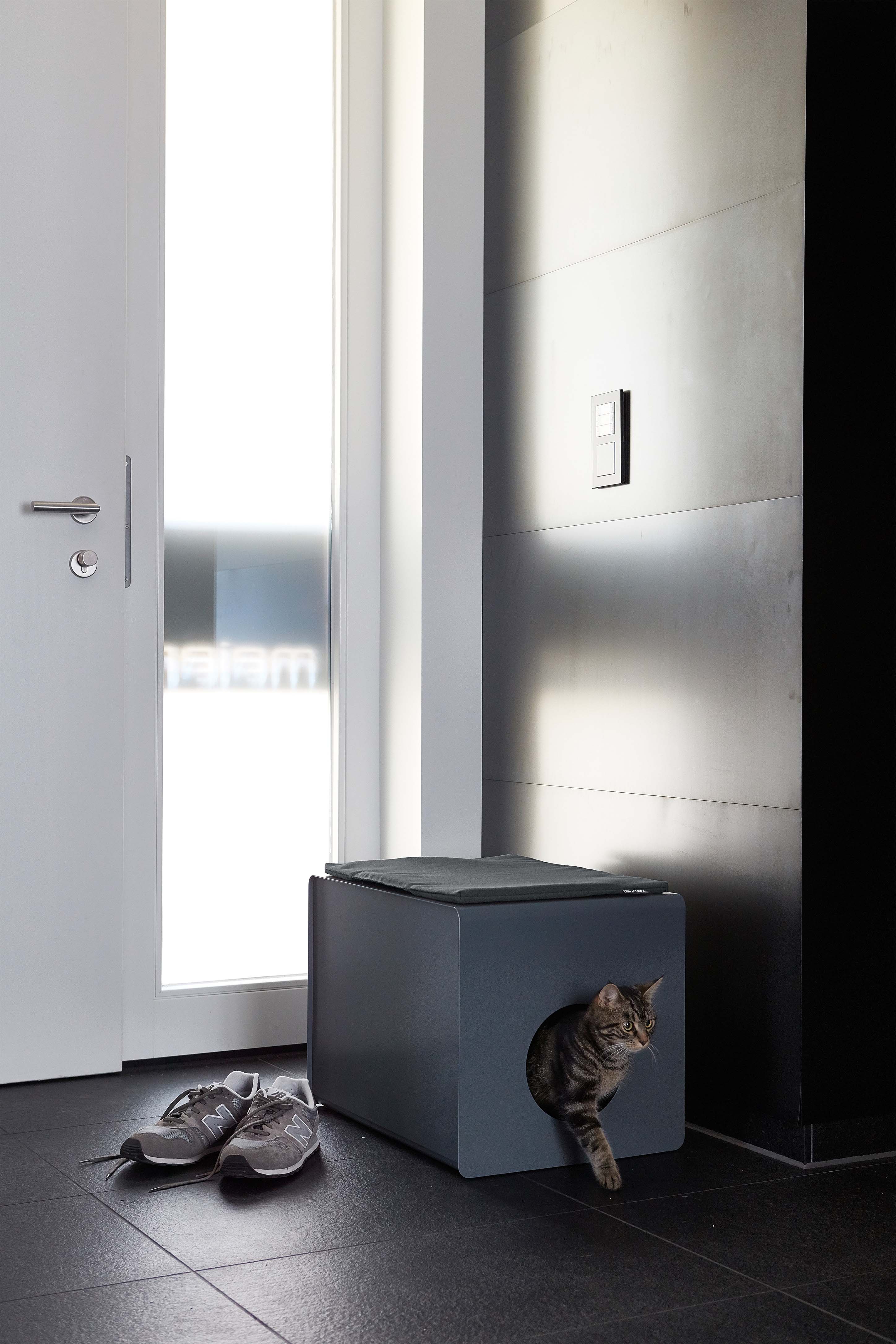 Bauhaus Inspired Sito Litter Box - MiaCara